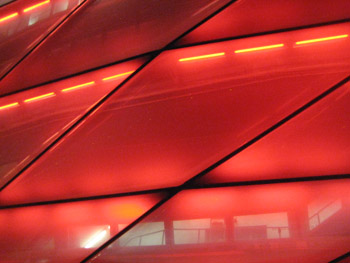 Rote Wabe der Allianz Arena in Mnchen