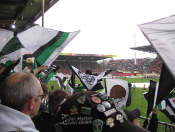 Fans von Borussia Mnchengladbach in Mainz