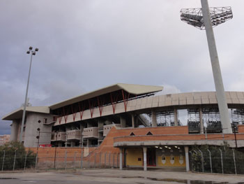 Stadion des FC Granada von außen