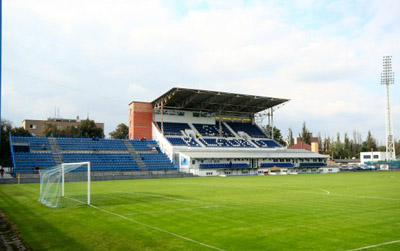 Die Haupttribüne im Stadion Frantsika Kloze