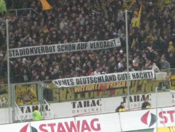 Stadionverbot schon auf Verdacht - Armes Deutschland gute Nacht