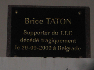 Gedenktafel in Toulouse fr den ermordeten Fan Brice Taton