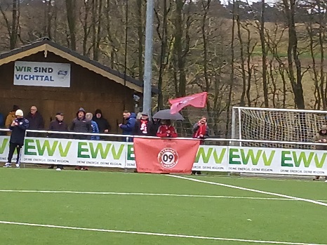 SV-Fans im Sportpark Dörenberg