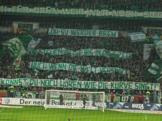 Oh SV Werder Brem - Wir stehen zu dir bis in alle Zeit - Auch wenn die Welt versinkt - Kannst du noch hören wie die Kurve singt