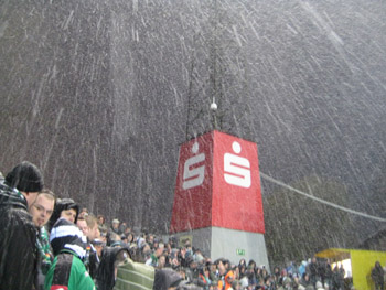 Schnee am Aachener Tivoli