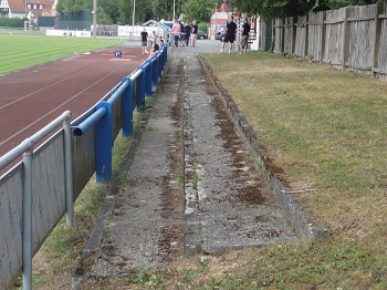 Tribüne im Hans-Walter-Wild-Stadion
