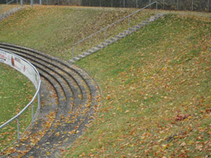 Graswälle im Moebius-Stadion in Bad Kreuznach