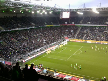 Schnee im Borussia-Park