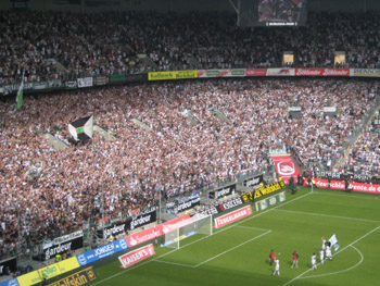 Gladbachfans gegen Dortmund