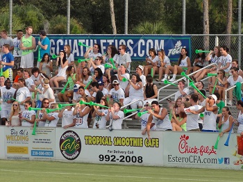 Dirty Birds mit Trompeten