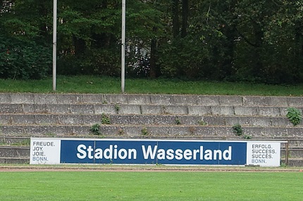 Stufen im Stadion Wasserland