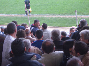 Handgreifliche Auseinandersetzung auf der Tribüne