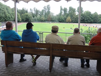 Sitzplätze vorhanden