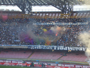 Rauch-Intro der Curva B