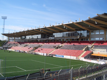 Die neue Haupttribüne