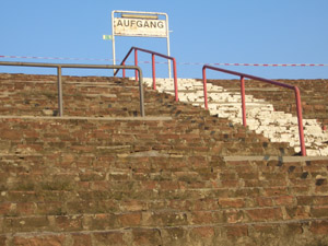 Aus Trümmerschutt erbaut