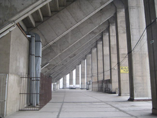 Der Umlauf der HaUpttribüne