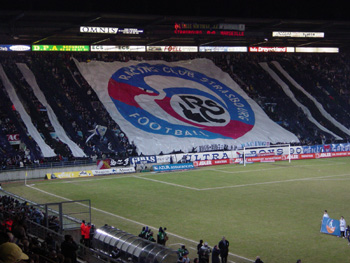 Choreographie der Heim-Fans