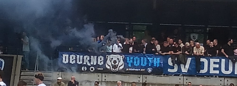 Pyro bei der Deurne Youth