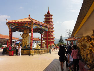 Tempel der 1000 Buddhas in Hong Kong
