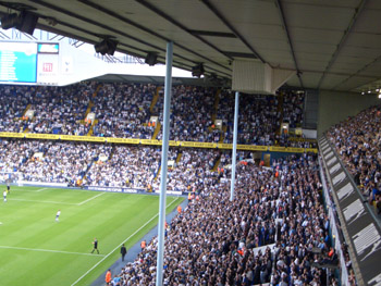 Der Eath Stand (rechts) von innen...