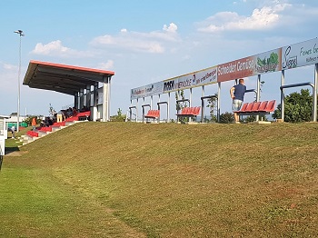 Tribüne beim TSV Nürnberg-Buch