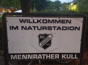 Willkommen im Naturstadion Mennrather Kull